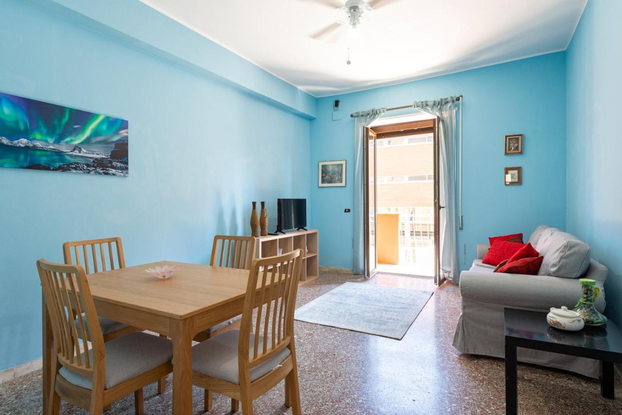 Ferienwohnung Di Fronte Alla Basilica Di San Paolo Rom Exterior foto